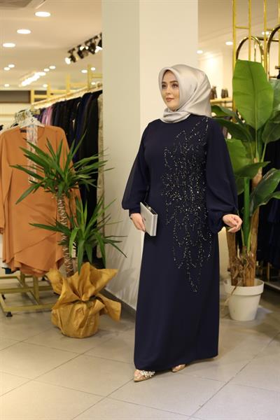 431 فستان سهرة مطرز بالحجر الرمزي 431