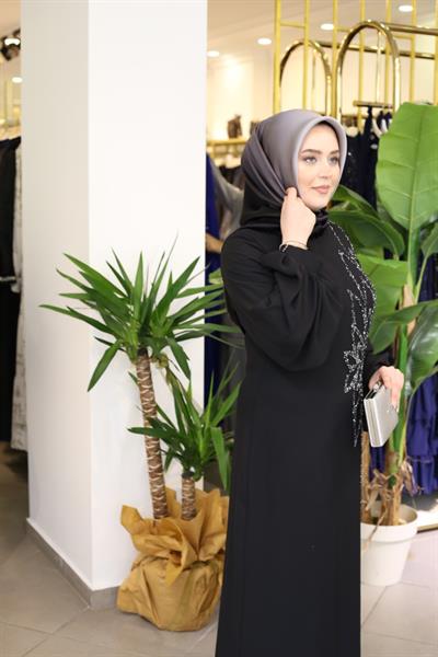 431 CODE STONE EMBROIDERED EVENING DRESS