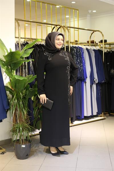 447 فستان سهرة مفصل بالحجر الرمزي 447