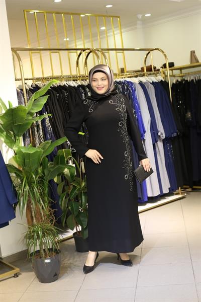 447 فستان سهرة مفصل بالحجر الرمزي 447