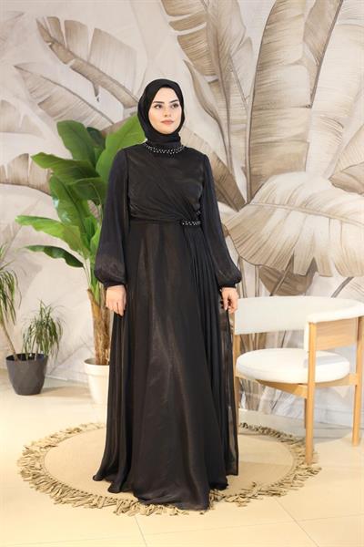 4788 فستان سهرة مرصع بالكريستالات الكودية 4788