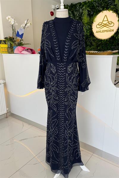 4822 CODE EVENING DRESS WITH CAPE DETAIL