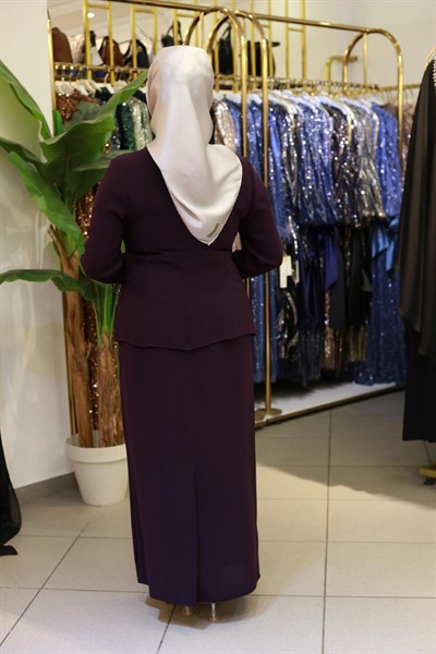 بدلة تنورة حجرية كود 5015