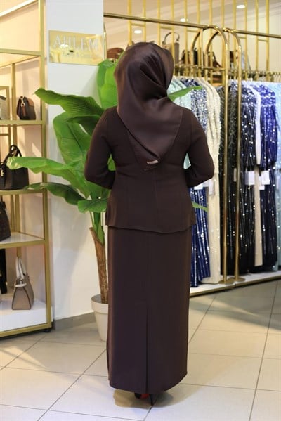 5015 KOD TAŞLI  ETEKLİ TAKIM