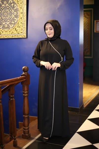 5019 CODE ROBE CRAYON AVEC PIERRES