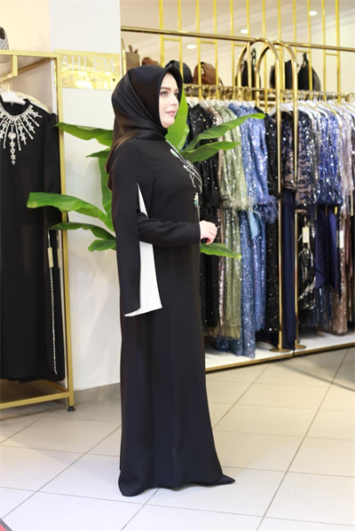 5170 كود فستان مطرز بالحجر الأسود