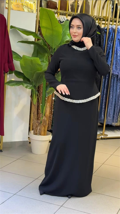 5222 KOD BEL UND KRAWATTE MIT STEINEN VERZIERTES KLEID