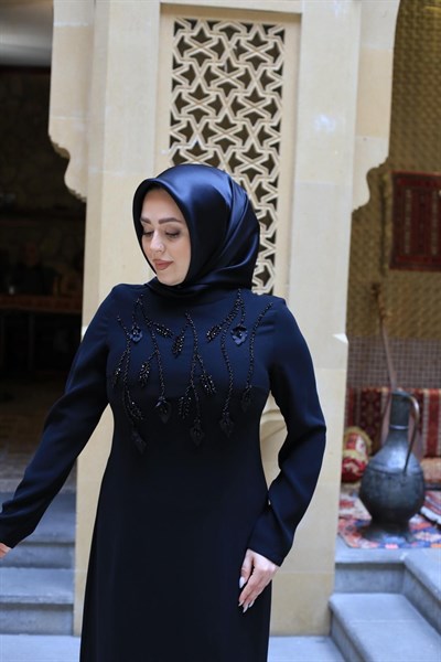 5224 KOD ÇİÇEK VE TAŞ İŞLEMELİ ELBİSE