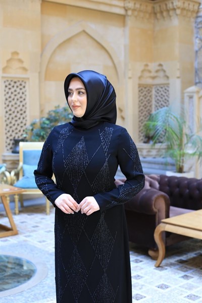 5230 KOD TAŞ İŞLEMELİ ELBİSE