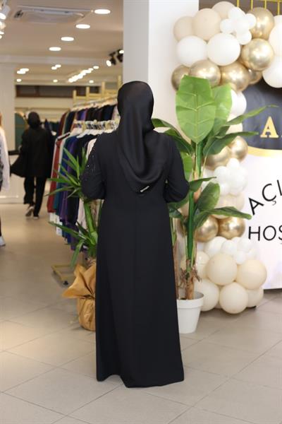 5435 CODE SIDE TIE ABAYA