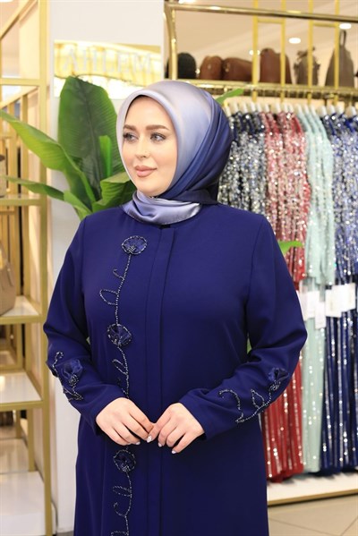 5524 CODE SLEEVE STONE DETAILED ABAYA