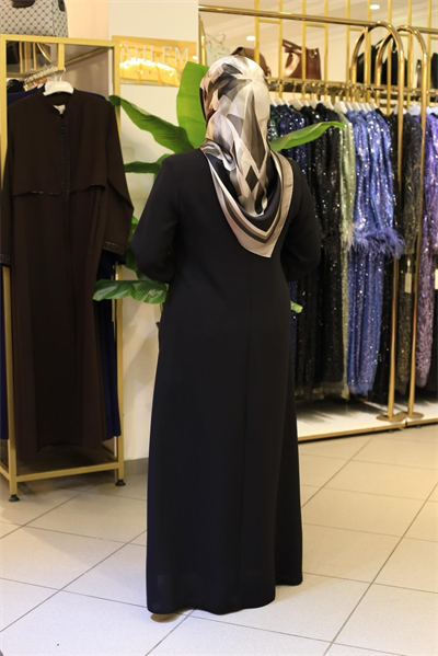 5604 KOD RÜZGARLIĞİ DETAYLI FERACE SİYAH