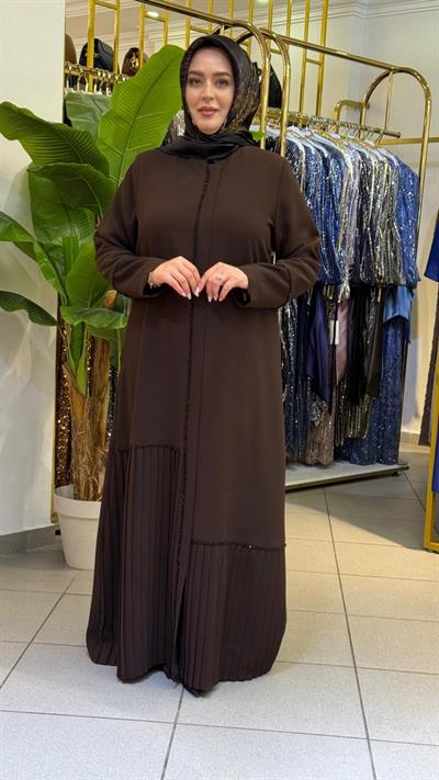 5608 KOD ARABİYELİ ÖNÜ PİLİSELİ FERACE KAHVERENGİ