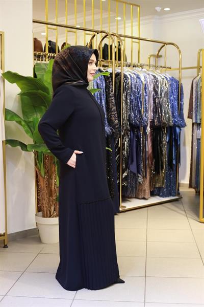 5608 CODE ARABIYE FRONT PLEATED ABAYA