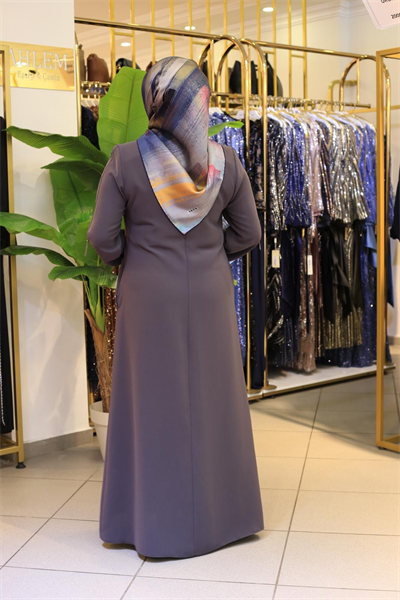 5609 KOD YAKA VE KOL ZİNCİRLİ DETAYLI FERACE GRİ