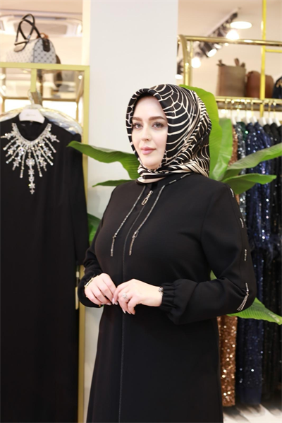 5609 KOD YAKA VE KOL ZİNCİRLİ DETAYLI FERACE SİYAH