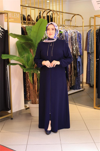 5609 KOD YAKA VE KOL ZİNCİRLİ DETAYLI FERACE LACİVERT