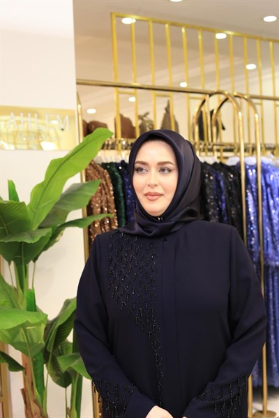 5610 CODE HAND-EMBROIDERED BEADED FERACE