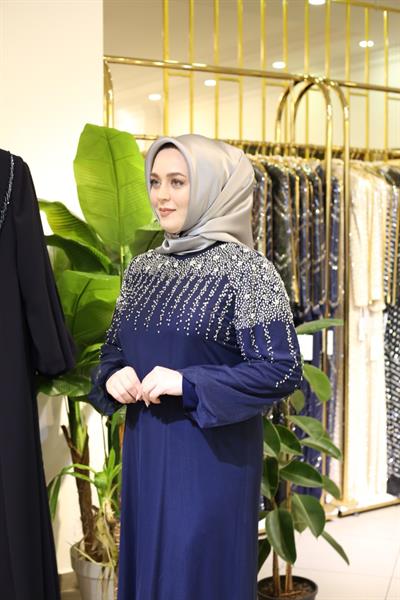 5709 DRESS WITH RUFFLES UNDER THE CODE 5709