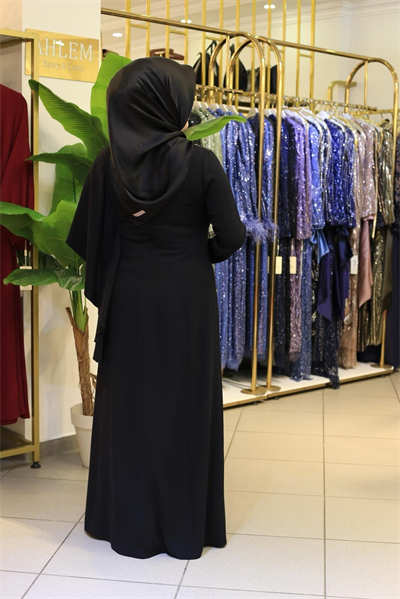 5711 CODE EINÄRMELIGES UMHANGKLEID