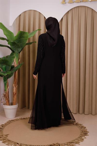 572 فستان سهرة مفصل بالحجر الرمزي 572