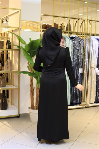 5901 KOD ÖN ELBİSE DETAIL