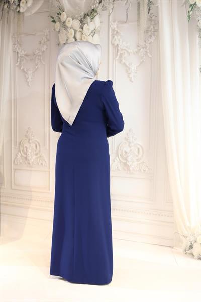 5905 كود فستان مطرز بالحجر غير متماثل