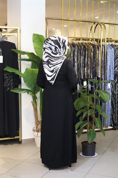 6003 CODE CROSS LEOPARD ABAYA