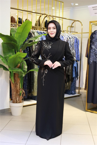 6102 فستان مطرز بحجر زهرة