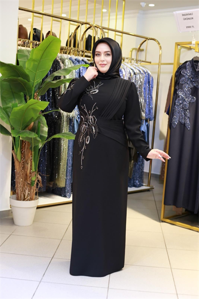 6102 فستان مطرز بحجر زهرة