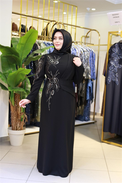 6102 فستان مطرز بحجر زهرة