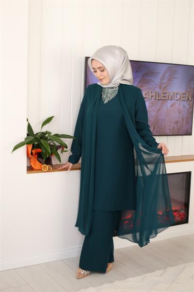 6117 بدلة شيفون مفصّلة برقبة حجرية كود 6117