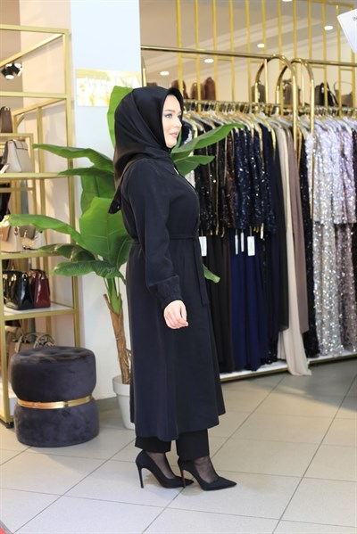 6139 KOD ZIMBA KUŞAKLI GİYÇIK