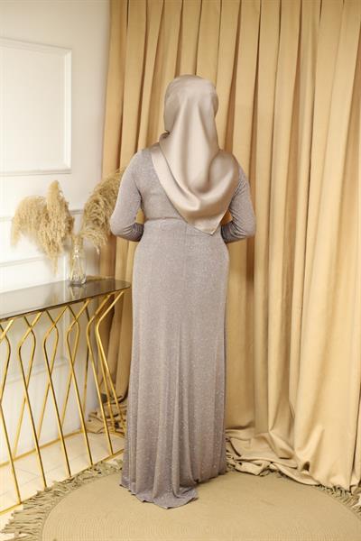 630 CODE ROBE À SMOCKS SUR LE DEVANT