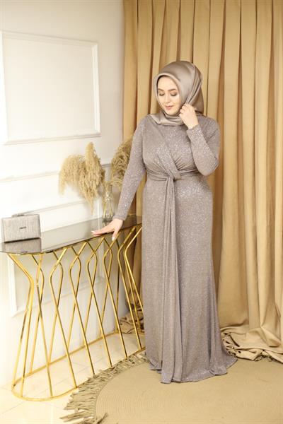 630 CODE ROBE À SMOCKS SUR LE DEVANT