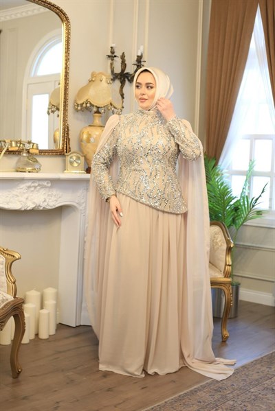 636 KOD PELERİN DETAYLI ABİYE ELBİSE