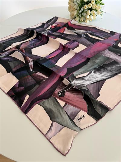 6812701/395 KOD RENKLİ AKER SAF İPEK EŞARP PEMBE