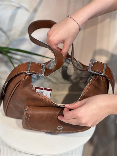 702 CODE LEDER ARM AHLEM TASCHE