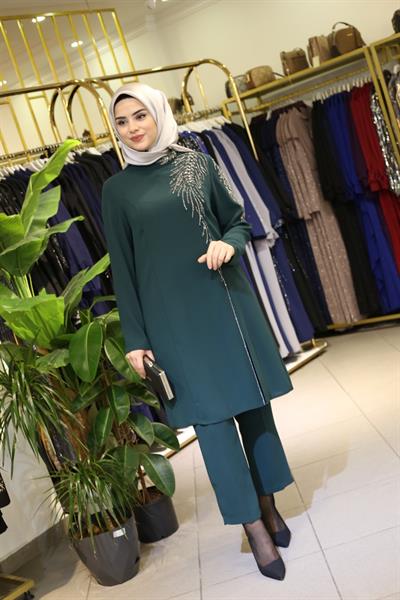 بدلة بنطلون كود 7065 مع أحجار الكريستال