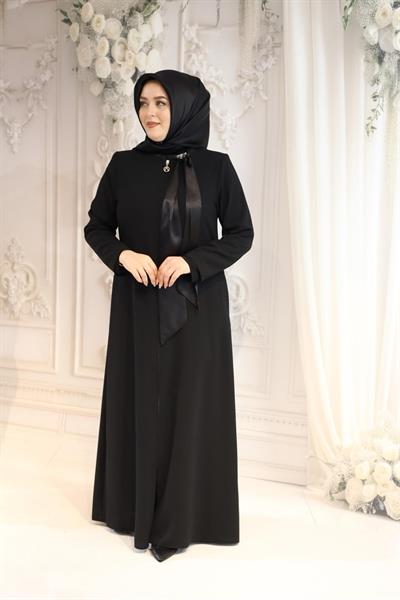 7105 CODE NECK SATIN DETAILED ABAYA