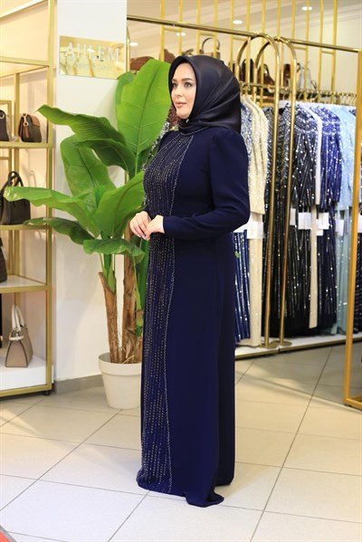 7202 KOD ÖNÜ TAŞ DETAYLI ELBİSE