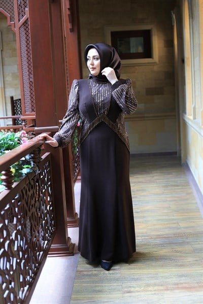 7204 KOD KOLLARI PUL DETAYLI ELBİSE