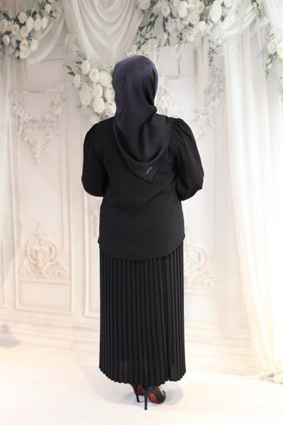 7456 بدلة كود تنورة كود مطوية بأربطة من الدانتيل