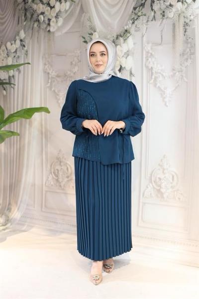 7456 بدلة كود تنورة كود مطوية بأربطة من الدانتيل