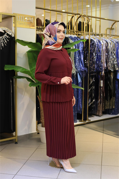 7539 CODE JUPE À PLIS ENSEMBLE