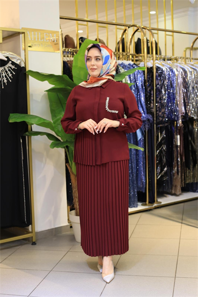7539 CODE JUPE À PLIS ENSEMBLE