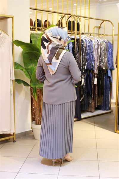 7539 CODE JUPE À PLIS ENSEMBLE
