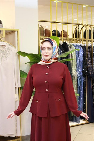 7553 Button-Up Skirt Suit