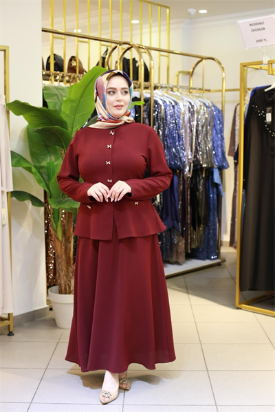 7553 Button-Up Skirt Suit