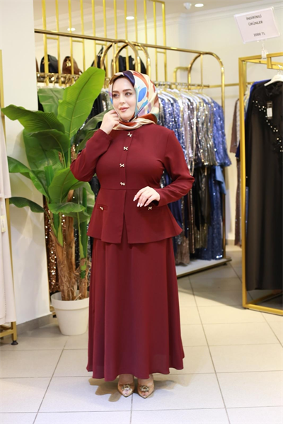 7553 Button-Up Skirt Suit